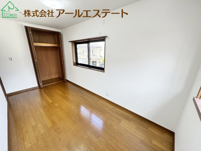 加古川市加古川町稲屋　　山陽電鉄「尾上の松駅」徒歩18分の寝室