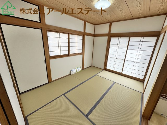 加古川市加古川町稲屋　　山陽電鉄「尾上の松駅」徒歩18分の和室
