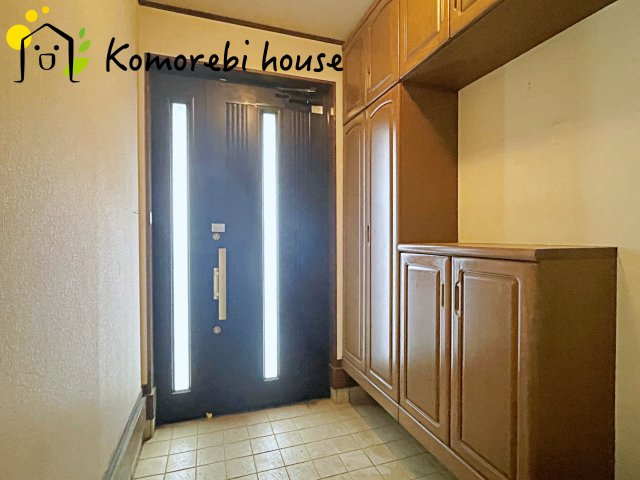 さいたま市大宮区　中古戸建の玄関|26.7.9撮影済み