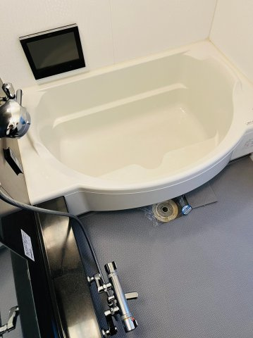 仲介手数料0！！エルブ浄心の浴室