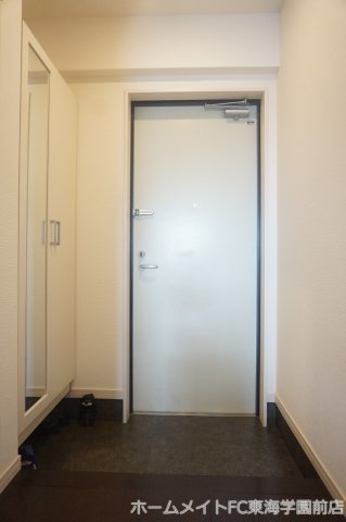 サムティ迎町の玄関