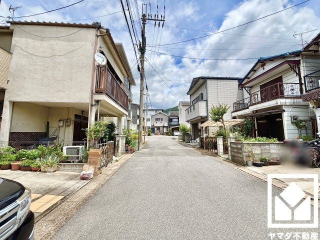 伏見区醍醐南西裏町の前面道路含む現地写真