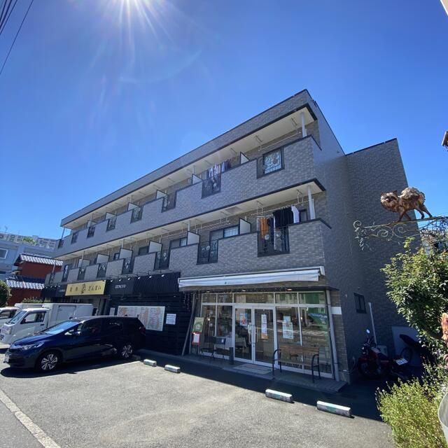 藤沢市善行坂１丁目の賃貸マンションの外観