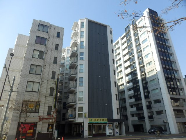 クレストコート北大前