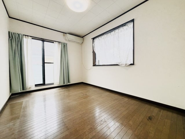 中古戸建　藤沢市辻堂西海岸2丁目の洋室