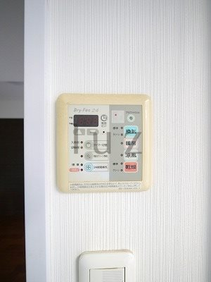 腰越10の設備