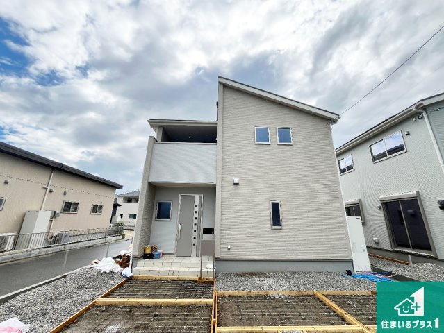 近江八幡市八幡町　新築一戸建て