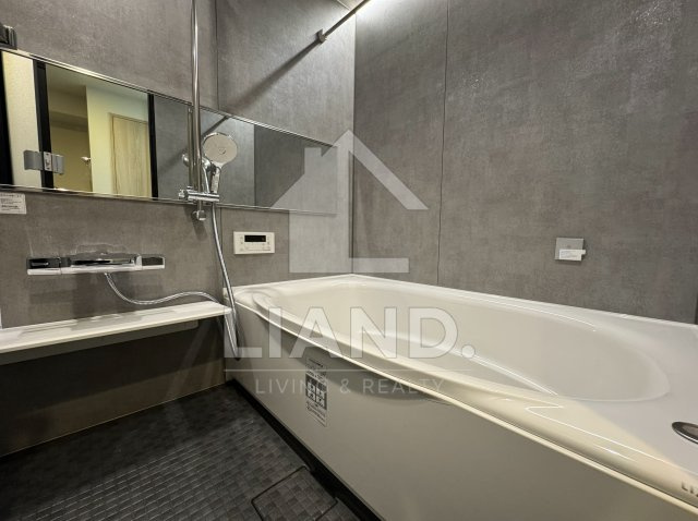 S-RESIDENCE大手門awesome　赤坂小学校区の浴室|S-RESIDENCE大手門awesome