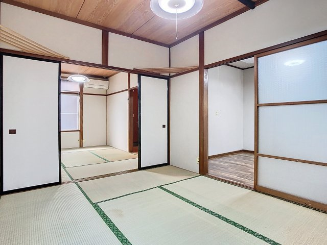 石山ハイツの内装
