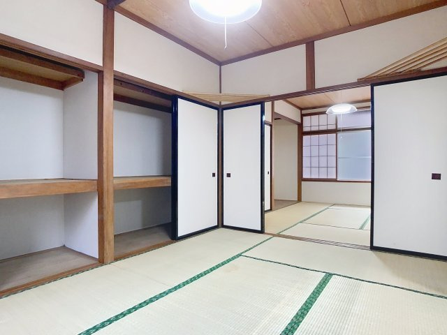 石山ハイツの和室