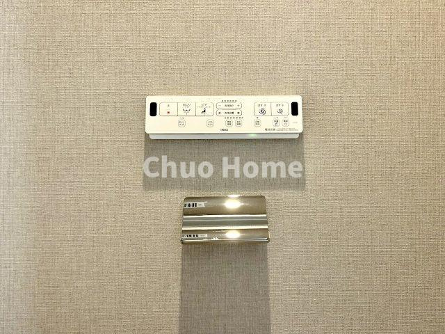 レックス北千住の内装|【ウォシュレット】清潔に使いたいお手洗いには最適な設備です。もちろんウォームレットも標準装備です。