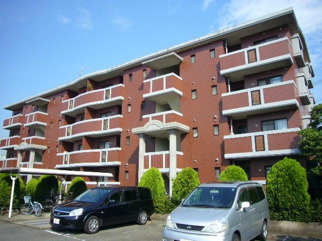 福岡市博多区板付５丁目の賃貸マンション