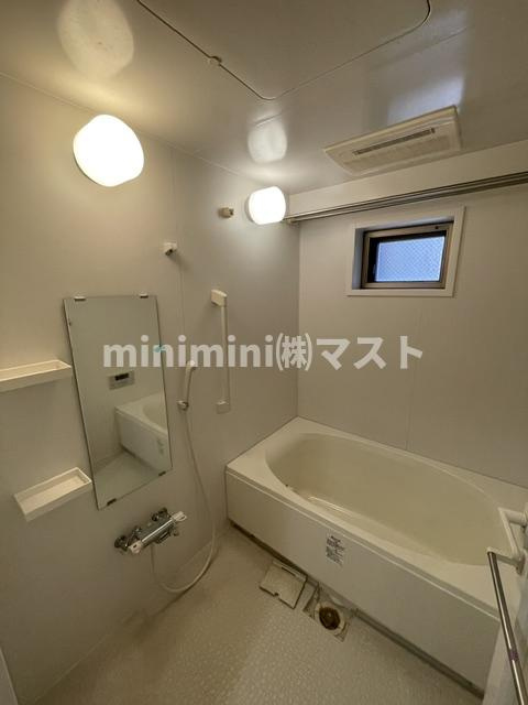 レジデンス・スエヒロ上本町の浴室