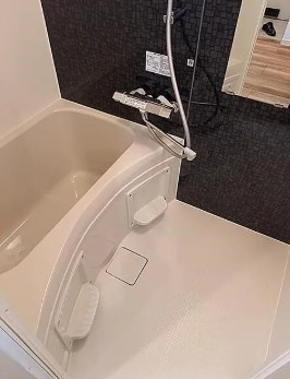 エクセラン立花の浴室|※別部屋参考写真