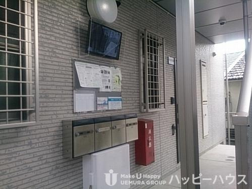 福岡市東区香住ヶ丘６丁目のアパートのエントランス|エントランス写真