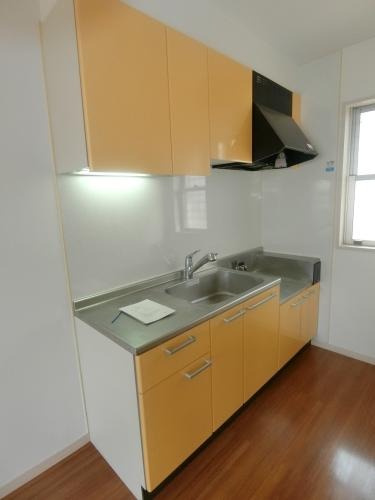 福岡市東区香住ヶ丘６丁目のアパートのキッチン|物件の画像4