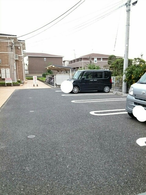 ガレーネーⅣの駐車場