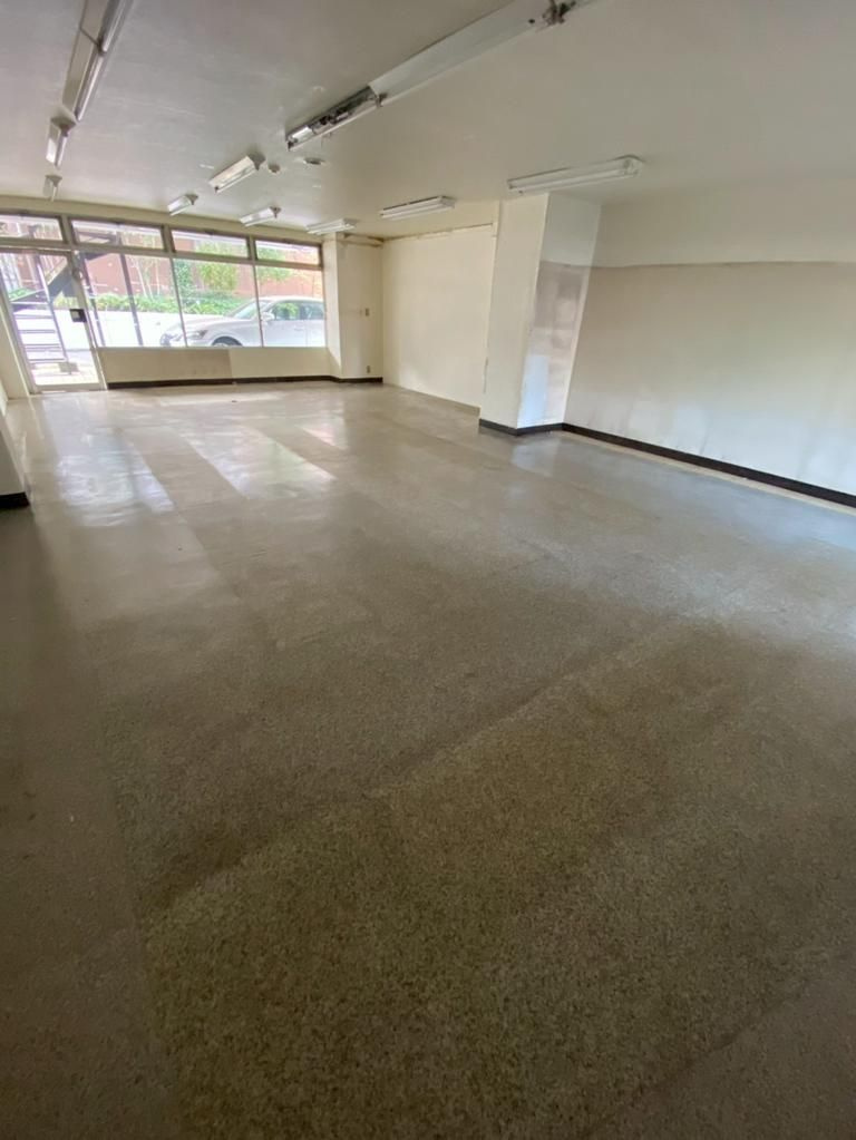 小平市花小金井南町１丁目の店舗事務所の内装