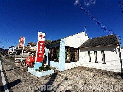 【周辺】 | ニュ－シティ－八栗口Ａ | 牟礼郵便局さんまで900m