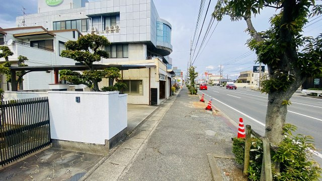 並木町２丁目貸事務所の外観