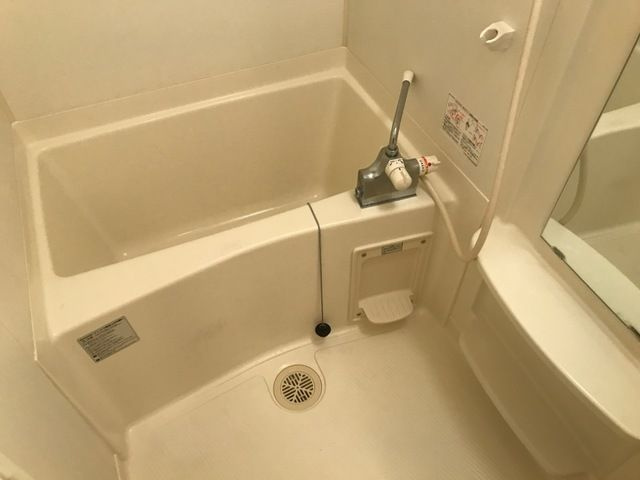 マサケンハイツの浴室
