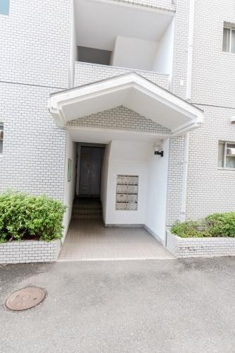 福岡市西区小戸４丁目の賃貸マンションのエントランス|エントランス写真
