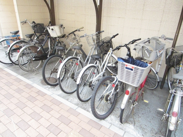 ソレイユ王子神谷のその他共用部分|駐輪場完備！