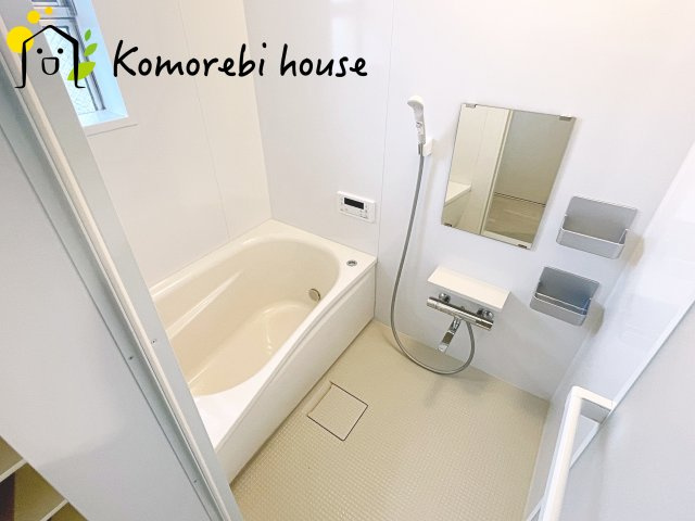 加茂川住宅壱号棟の浴室|コンパクトで使いやすいお風呂です