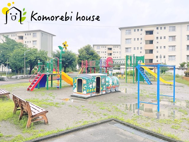 加茂川住宅壱号棟の周辺