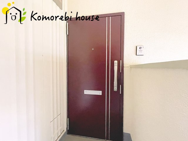加茂川住宅壱号棟の玄関|落ち着いた玄関です