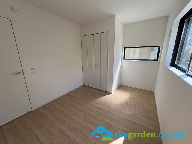 藤沢市鵠沼藤が谷４期　新築戸建　全１棟の子供部屋|子供部屋としても使い勝手の良いお部屋です