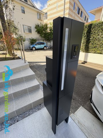 藤沢市鵠沼藤が谷４期　新築戸建　全１棟のその他|宅配ボックス付いてます