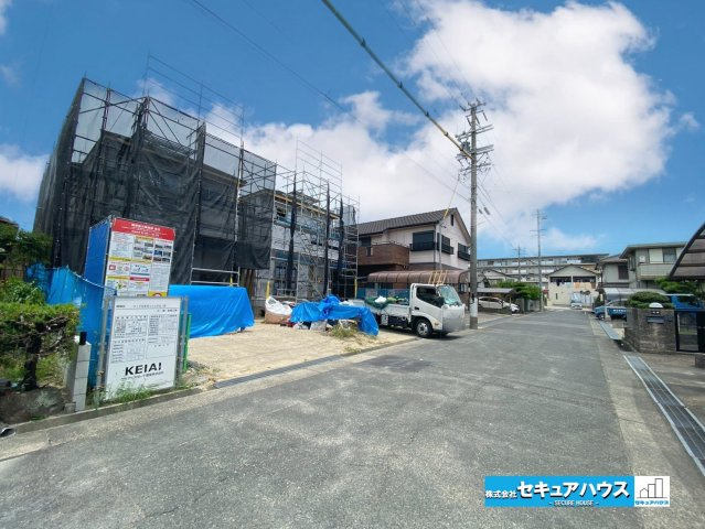 【同施工物件ご案内可能】知多市つつじが丘3丁目の前面道路含む現地写真