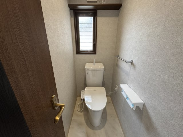 神戸市西区玉津町今津戸建のトイレ