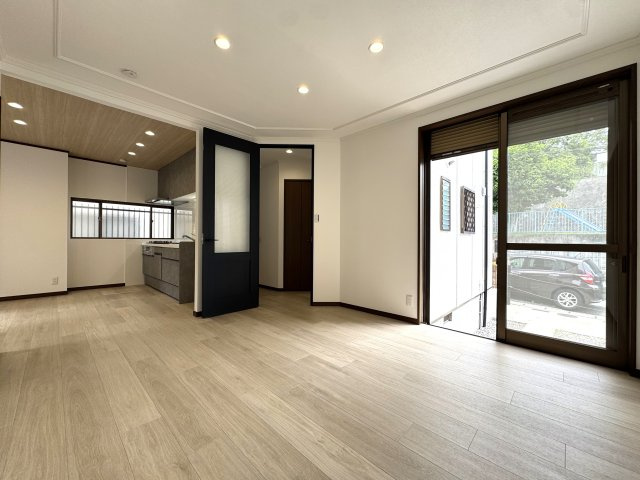 神戸市西区玉津町今津戸建