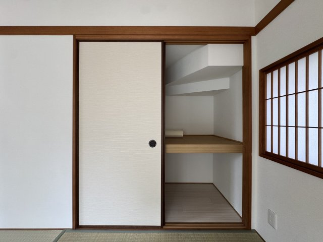 神戸市西区玉津町今津戸建の和室