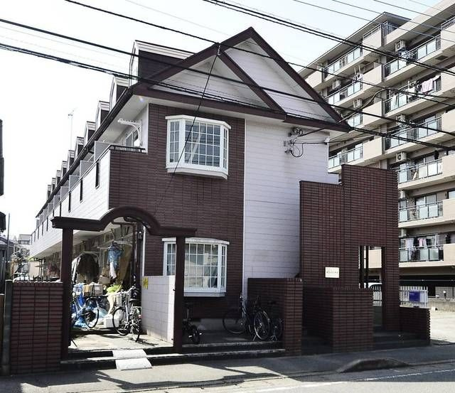 相模原市緑区西橋本２丁目のアパートの外観