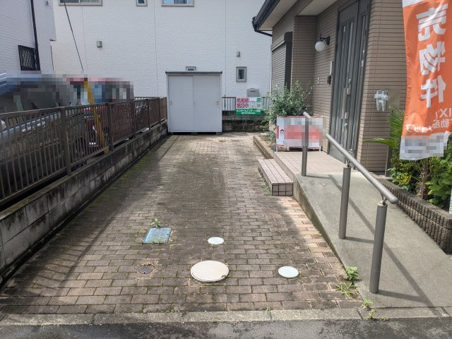 中古戸建　高崎市飯塚町の駐車場