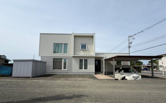 北見市西三輪4丁目８２４番地１２　中古売家