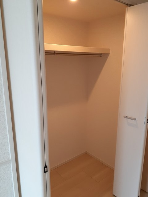 メゾンタレイアの収納
