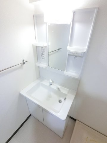 グランシャリオの独立洗面台