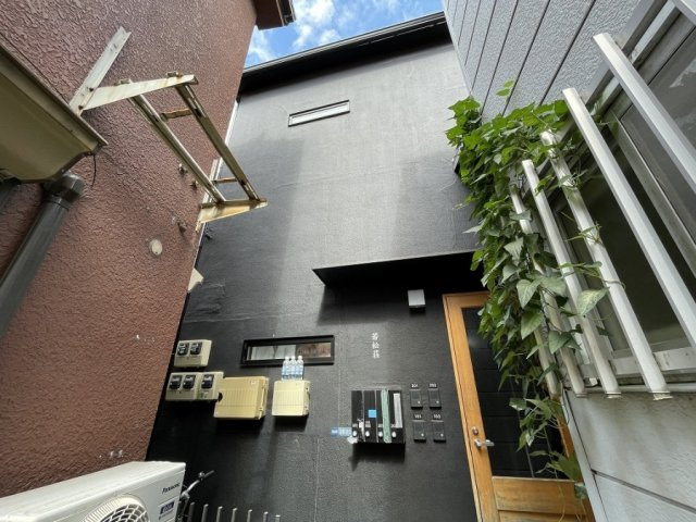 若松荘の外観
