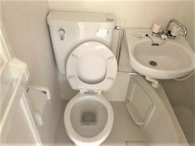 若松荘のトイレ