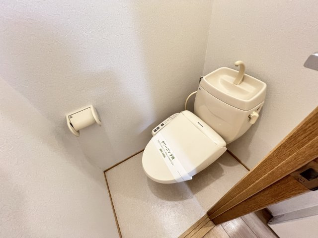 ラフィーネ南郊　Eのトイレ