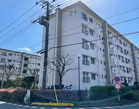 和光市諏訪原団地　2-1号棟　区分マンションの外観