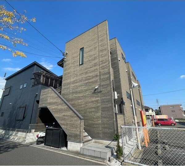Haus　Ruhe　高畑(ハウスルーエタカバタ