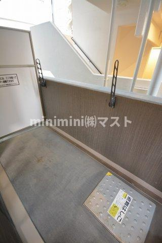 大阪市西区靱本町２丁目の賃貸マンションのバルコニー