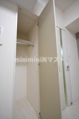 大阪市西区靱本町２丁目の賃貸マンションの収納
