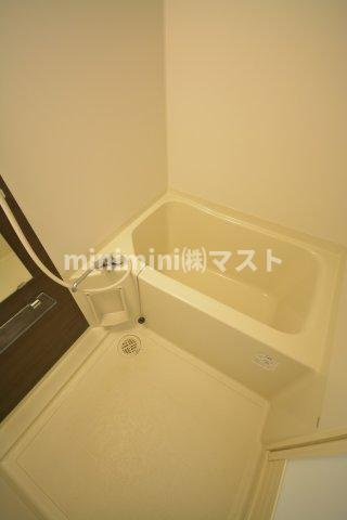 大阪市西区靱本町２丁目の賃貸マンションの浴室
