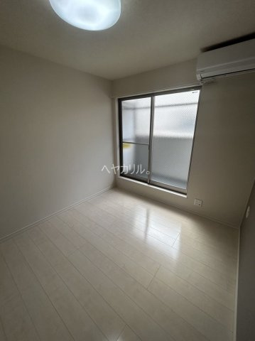 【居間・リビング】 | Ｗｉｎｄｙ　Ｈｉｌｌｓ　横浜吉野町 | 同建物別部屋参考
